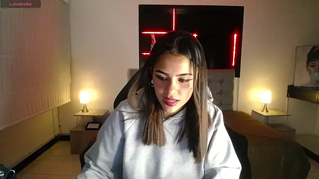  chloe 1 online show from March 4, 12:46 pm