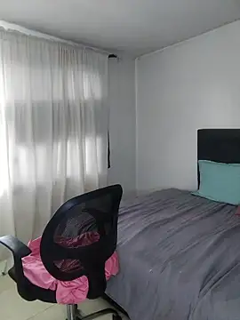 Snapshot of samanthachop chatting on June 3, 2:33 pm samanthachop online show from June 3, 2:33 pm