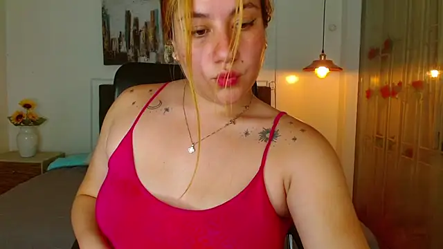 samanthachop online show from April 15, 7:58 pm