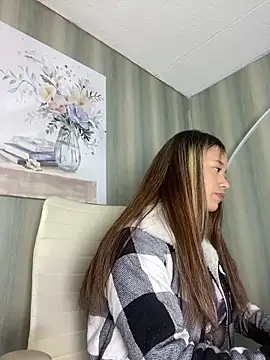 Baby Pink Love online show from March 18, 6:31 pm