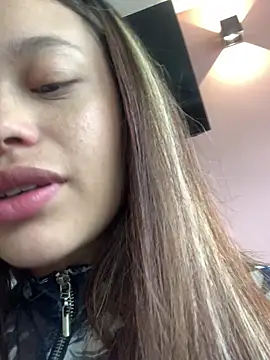 Baby Pink Love online show from March 5, 8:05 pm