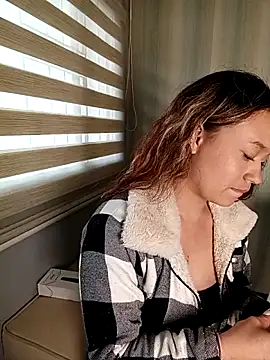 Baby Pink Love online show from March 31, 7:38 pm