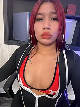 Cherry Charlottee online show from April 21, 7:53 pm