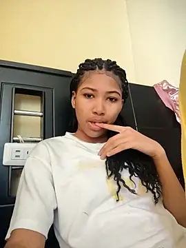 Yire  online show from March 2, 9:11 pm