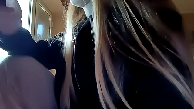 pinkpinkpinkpinkdoll online show from April 9, 10:54 am