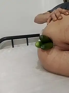 PitifulSky8 online show from March 5, 12:13 pm