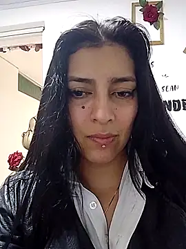 jaade doll online show from March 24, 1:11 pm