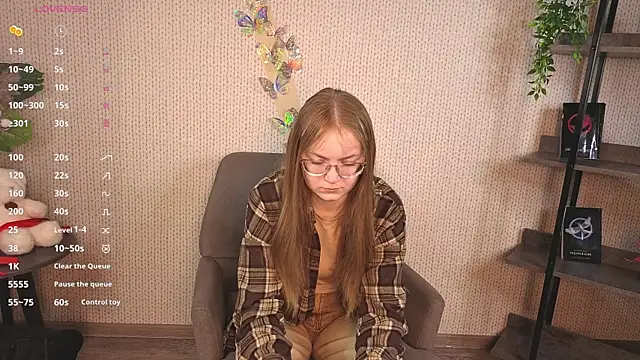 ViGaffey online show from April 14, 11:15 am