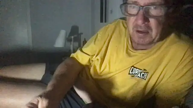 Snapshot of MrBombasticxxx chatting on July 15, 4:36 pm MrBombasticxxx online show from July 15, 4:36 pm