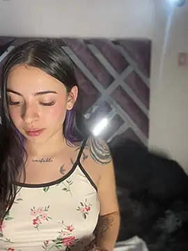 Morgana Pink online show from April 9, 5:20 am