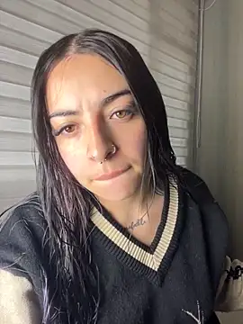 Morgana Pink online show from April 1, 1:52 pm