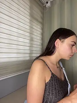 Morgana Pink online show from April 2, 12:23 pm