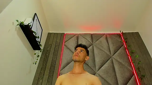 DamianStonee online show from March 4, 1:19 pm