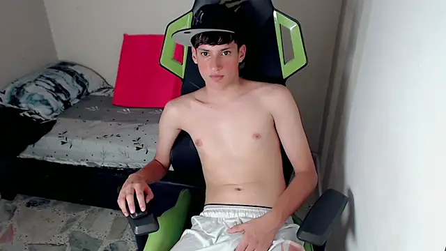 Pablito junior online show from April 14, 8:14 pm