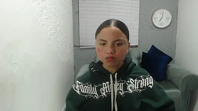 kimmyfuckass online show from March 31, 12:18 pm