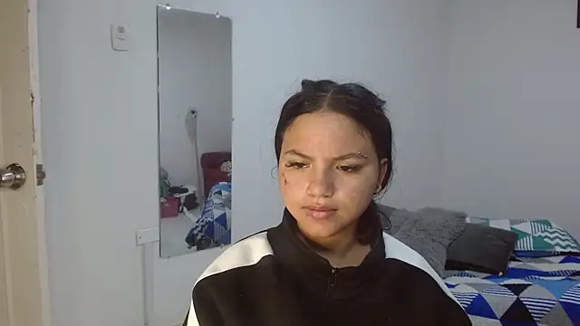 Snapshot of kimmyfuckass chatting on July 6, 12:12 pm kimmyfuckass online show from July 6, 12:12 pm