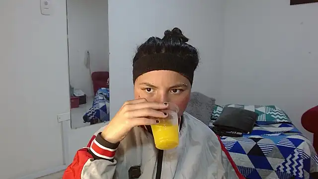 Snapshot of kimmyfuckass chatting on June 25, 12:21 pm kimmyfuckass online show from June 25, 12:21 pm
