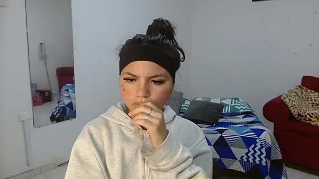 Snapshot of kimmyfuckass chatting on June 19, 12:33 pm kimmyfuckass online show from June 19, 12:33 pm