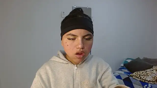 kimmyfuckass online show from May 29, 12:22 pm