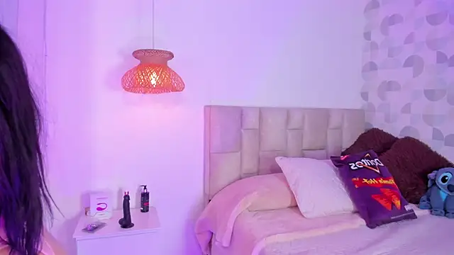 Vanessa cruz 18 online show from May 27, 1:57 am