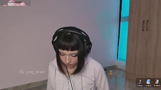 ling meow online show from July 11, 1:22 pm