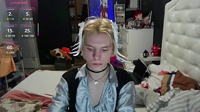 Ex1dra online show from April 26, 11:02 pm