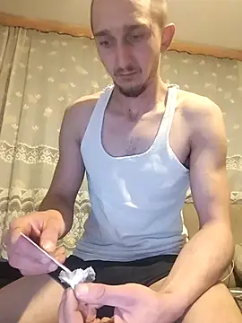 Mahmaze online show from April 4, 11:33 pm