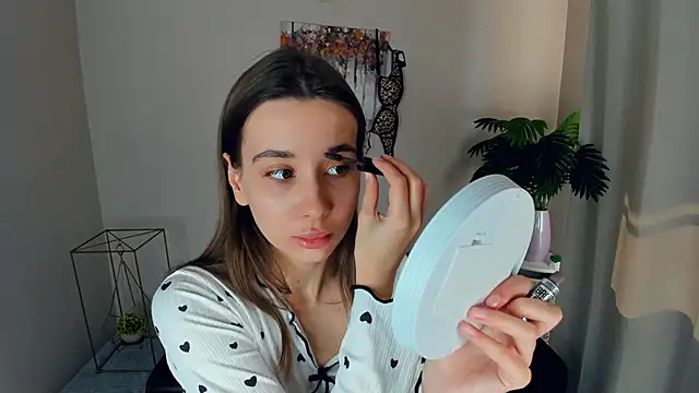 LaceyLettman online show from March 24, 10:37 am