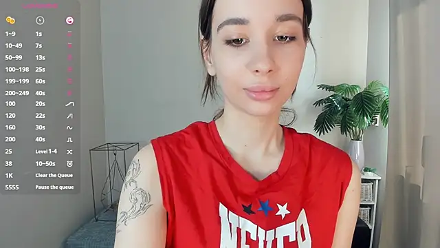 LaceyLettman online show from March 10, 1:04 pm