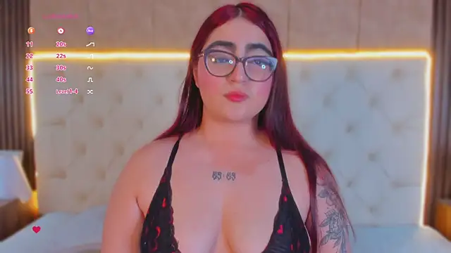 apriilfox online show from April 12, 4:05 am