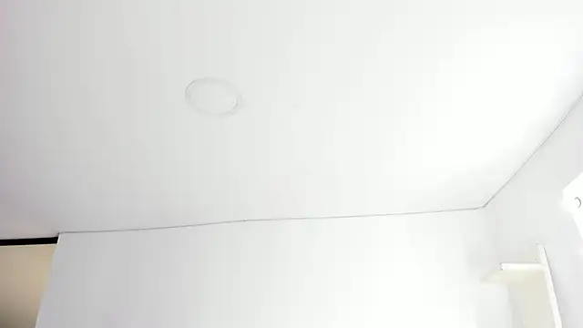 KoralCruz  online show from March 31, 3:25 pm