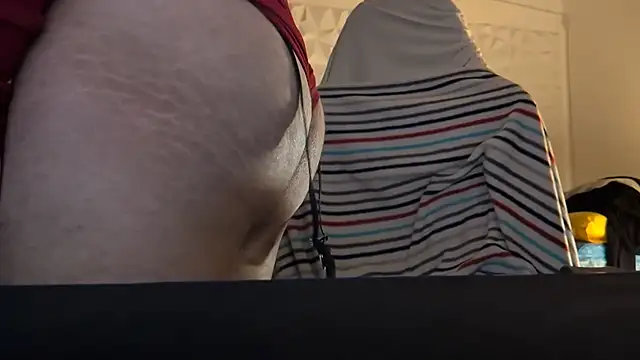 sissy sara ita online show from March 3, 12:06 am