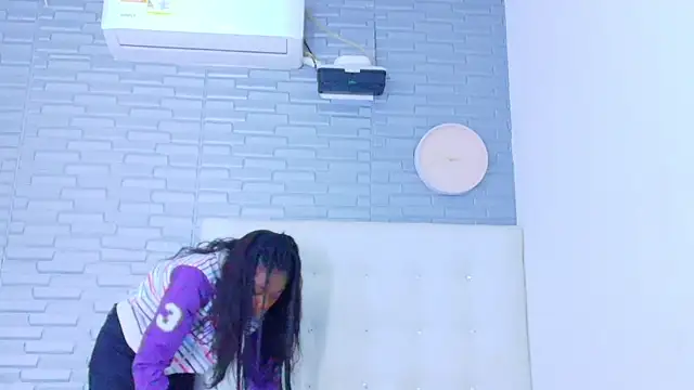 pervert shydoll1 online show from April 17, 3:31 am