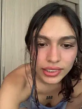 SweetCherry   online show from April 10, 10:17 pm