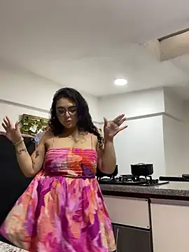 AlmaraRouge online show from April 30, 8:57 pm