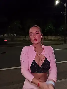 isabella ferrer99 online show from June 20, 5:01 am