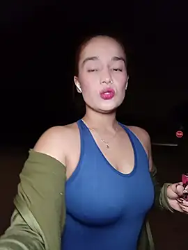 isabella ferrer99 online show from May 29, 4:51 am