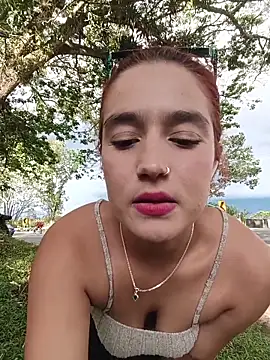 isabella ferrer99 online show from April 16, 10:01 pm