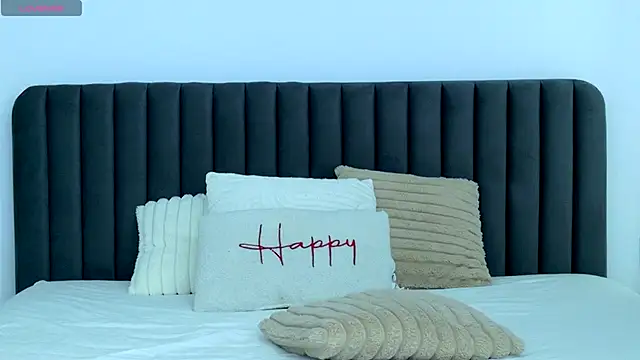 pr1nc3sss online show from April 16, 5:08 am