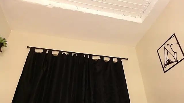 LyriaDiamond  online show from March 21, 7:40 pm