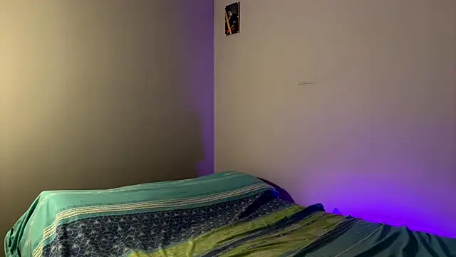 trinityheat 3 online show from March 4, 3:14 am