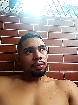 Snapshot of hugoafricano chatting on March 7, 9:59 am hugoafricano online show from March 7, 9:59 am
