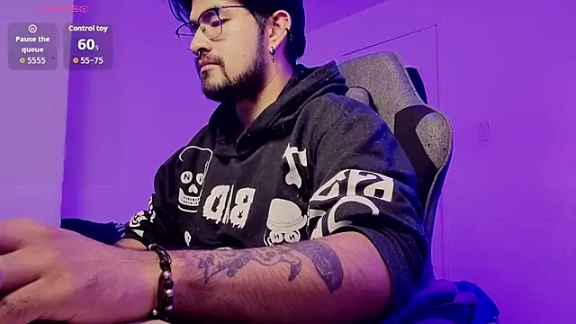 kcleiton online show from April 18, 6:27 am