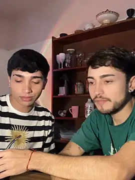 Lucasss2204 online show from April 12, 8:34 pm