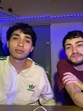 Lucasss2204 online show from May 20, 2:19 am