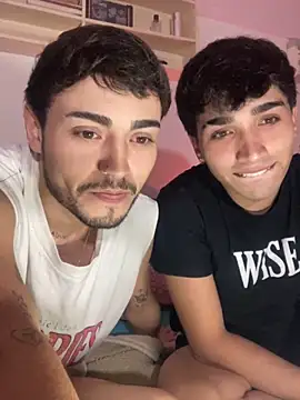 Lucasss2204 online show from April 9, 4:58 am