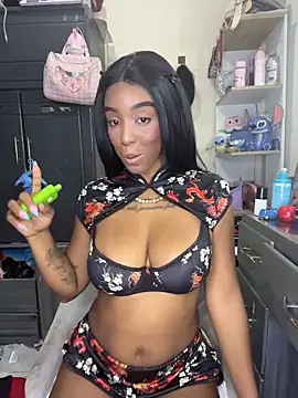 georgis   online show from March 26, 11:57 pm