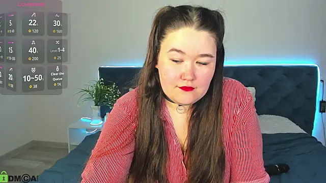 Miss Triss online show from July 24, 8:21 am