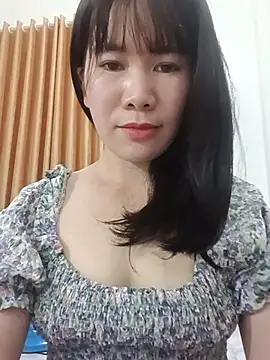 Bondgirl 9 online show from June 30, 11:32 am