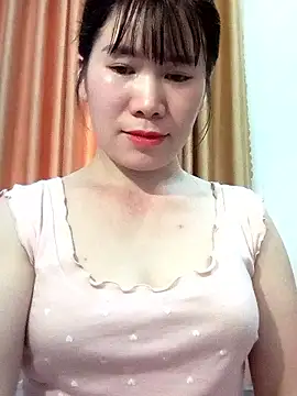 Bondgirl 9 online show from May 16, 6:34 am